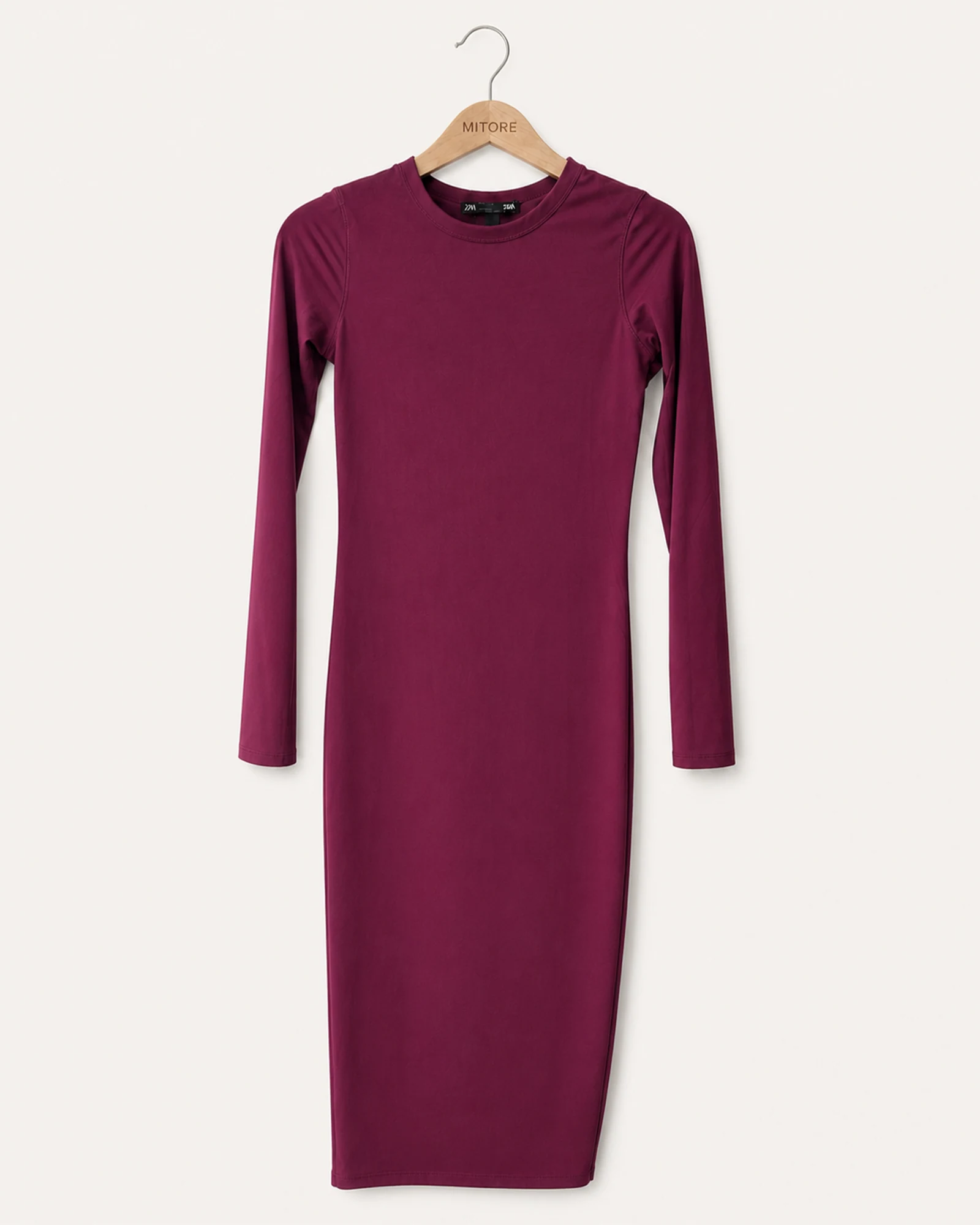 Vista frontal de vestido zara borgoña y rojo talla s