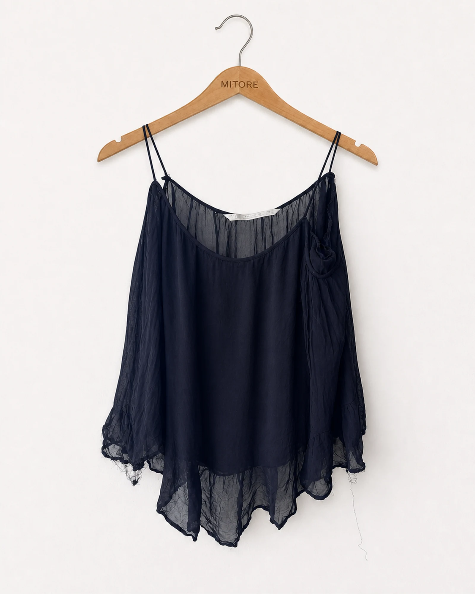 Vista frontal de camisa o top zara trafaluc negro talla eur xs / usa xs / mex 24