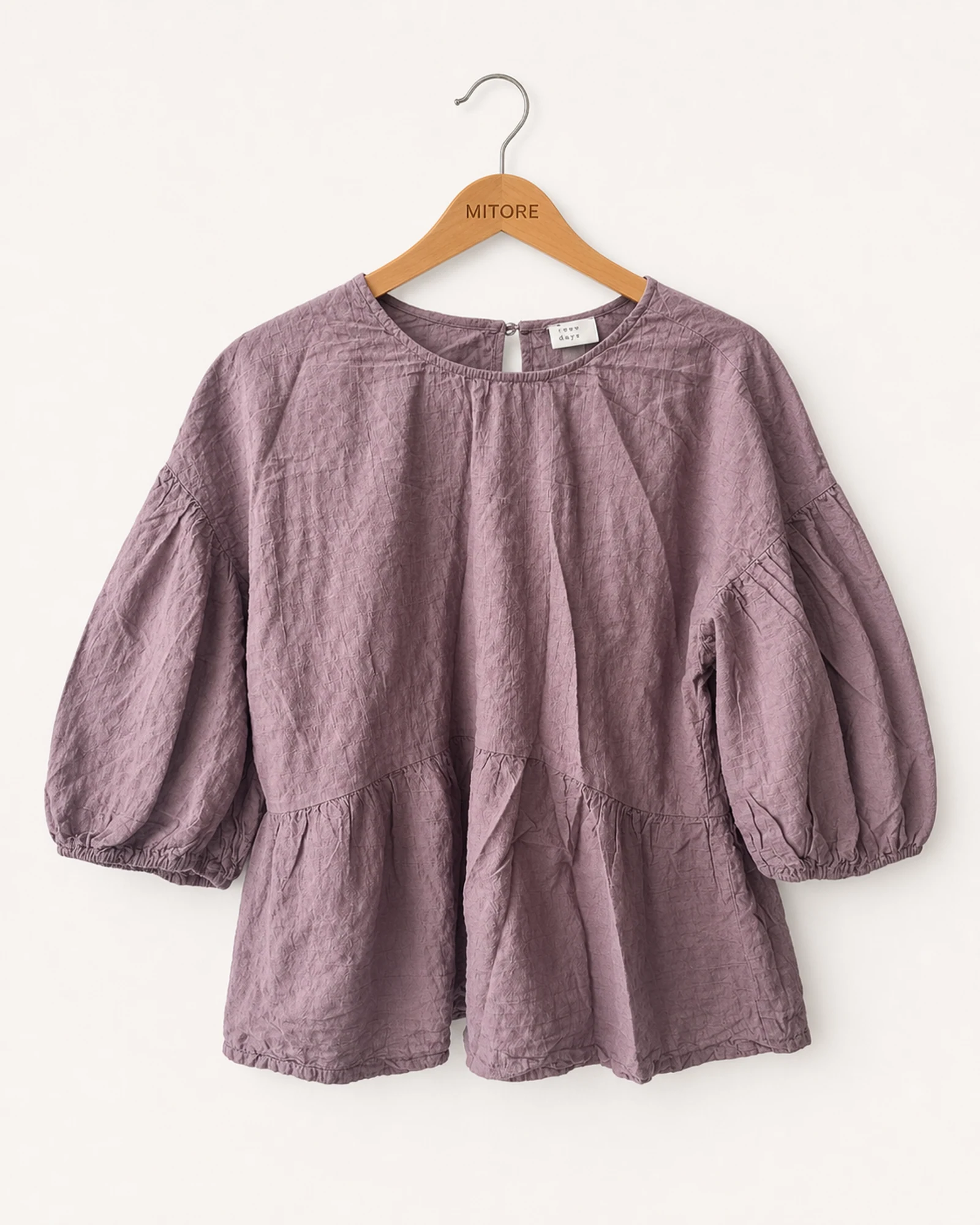 Vista frontal de camisa o top a new day mauve y rosado talla s