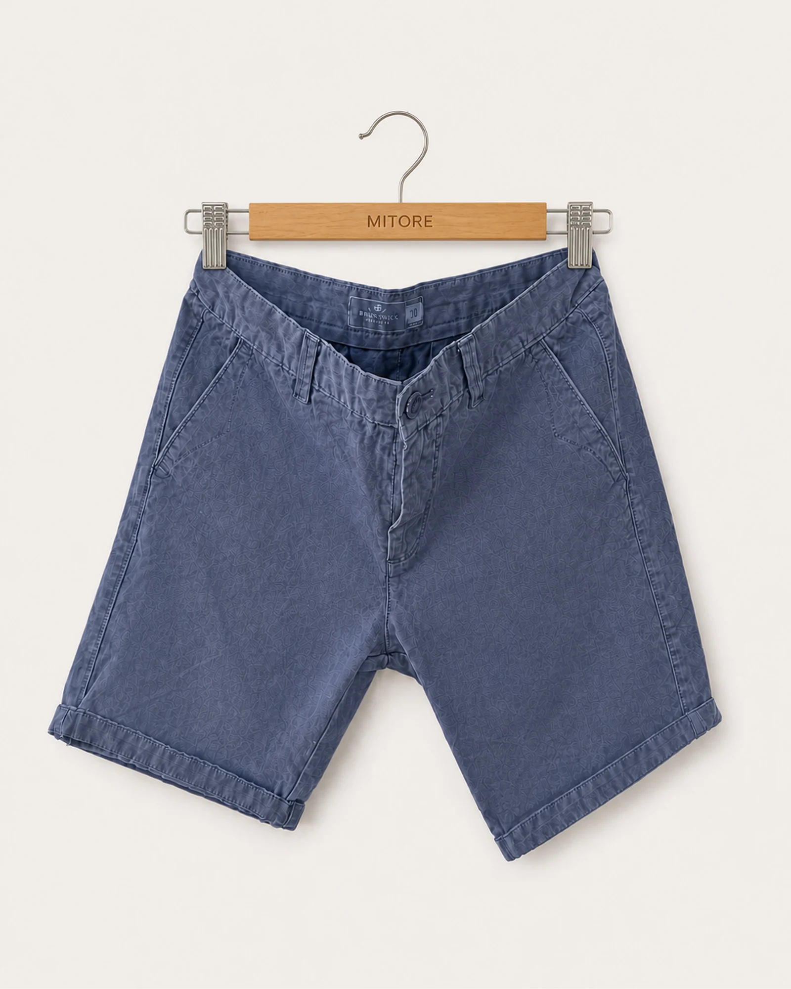Vista frontal de short brunswick garments gris y azul talla 30